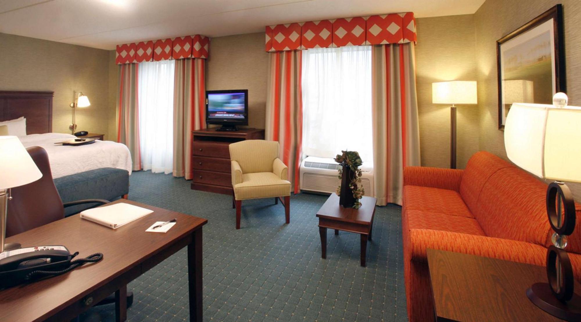 Hampton Inn & Suites Columbus Polaris Exteriör bild